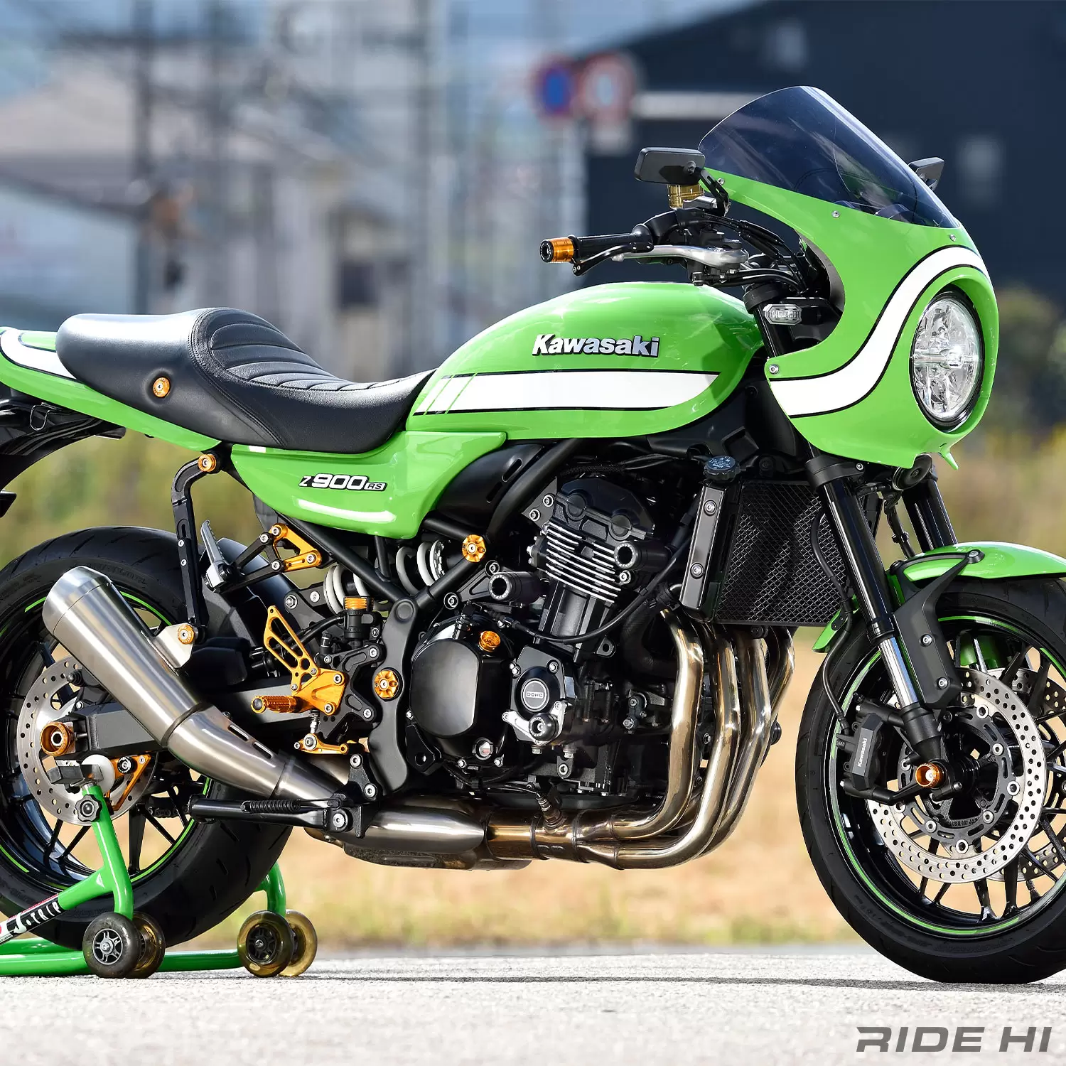 ベビーフェイス×Z900RS/CAFE】ステップキットをはじめとした機能パーツでZ900RSを手軽にカスタムの幅を広げる | カスタム＆パーツ |  RIDE HI(ライドハイ)/愉しさのためすべてを注ぐライダーのメディア