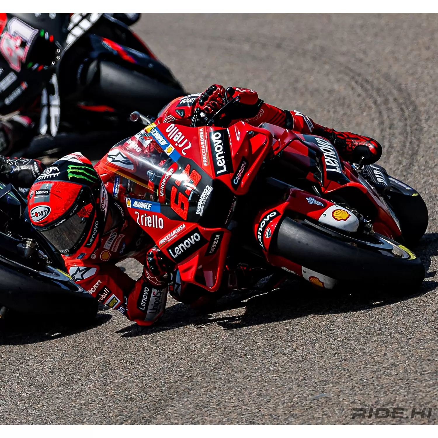 MotoGPライダーは前輪荷重をどうやって稼ぐのですか？【教えてネモケン