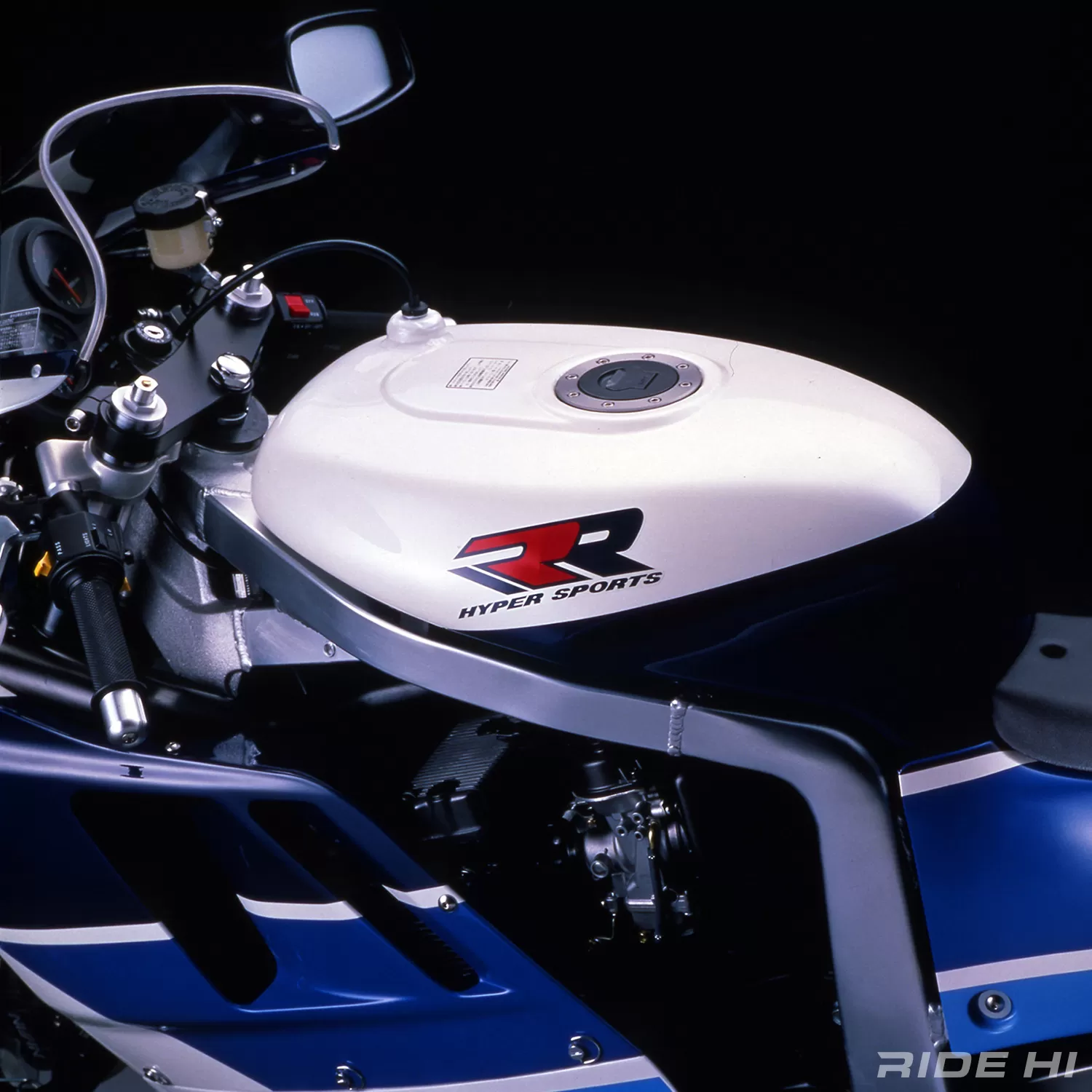 油冷GSX-Rのもうひとつの美学、ツインチューブに迎合せずベスト