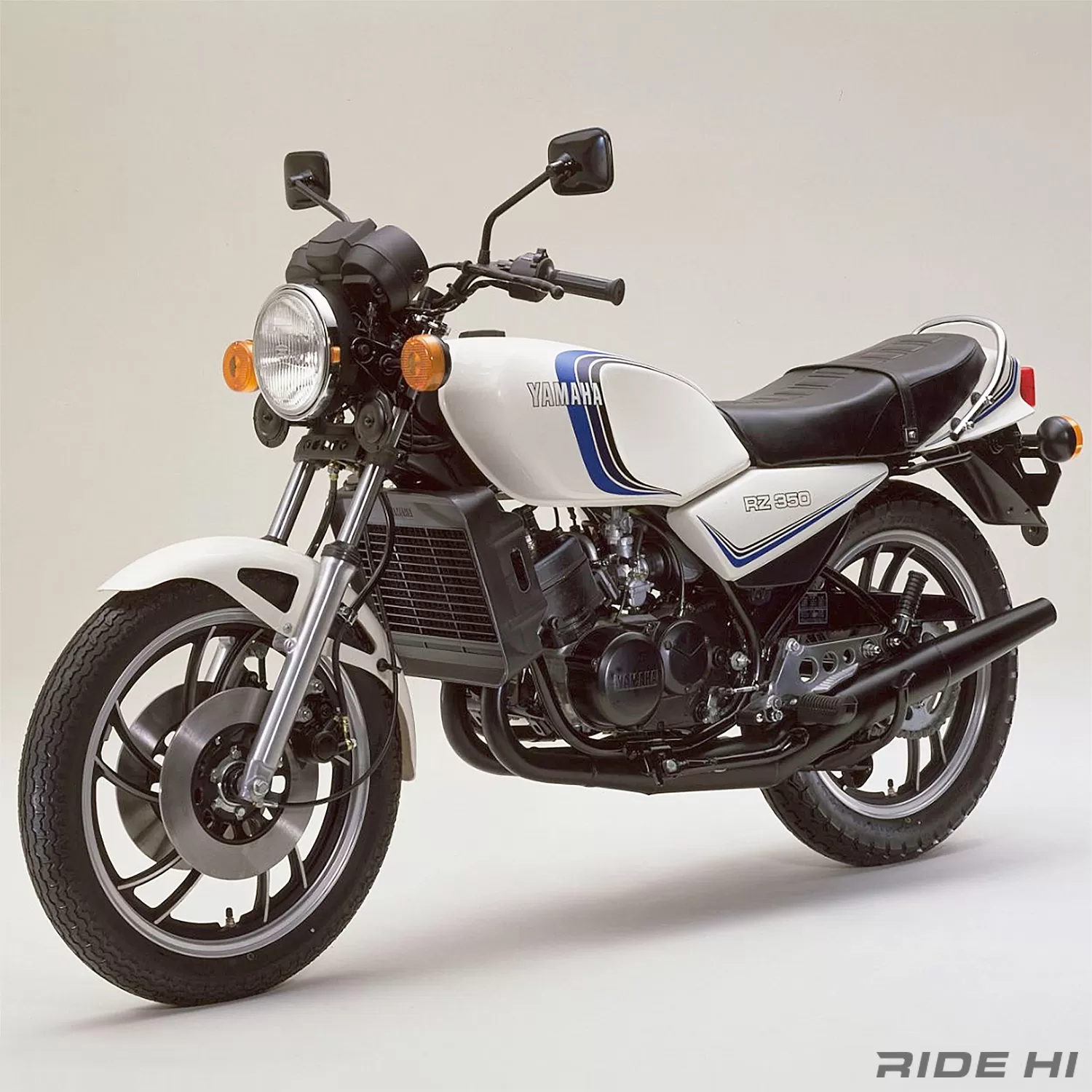 RZ350は海外向けRD350LCでも超絶人気！【このバイクに注目】