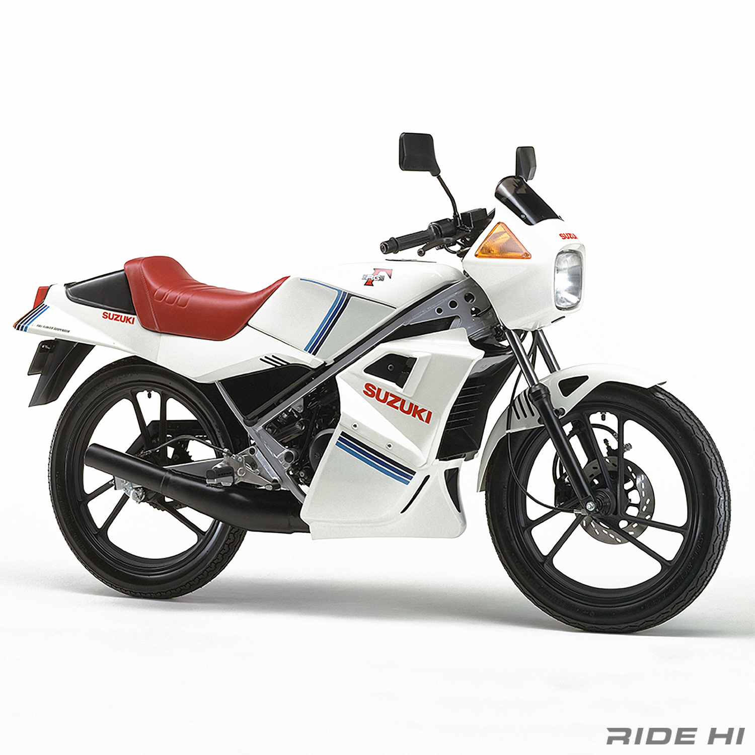 2スト50レプリカで最も過激かつ豪華だったRG50Γは何と15年ものロングラン！【このバイクに注目】 | このバイクに注目 | RIDE  HI(ライドハイ)/愉しさのためすべてを注ぐライダーのメディア