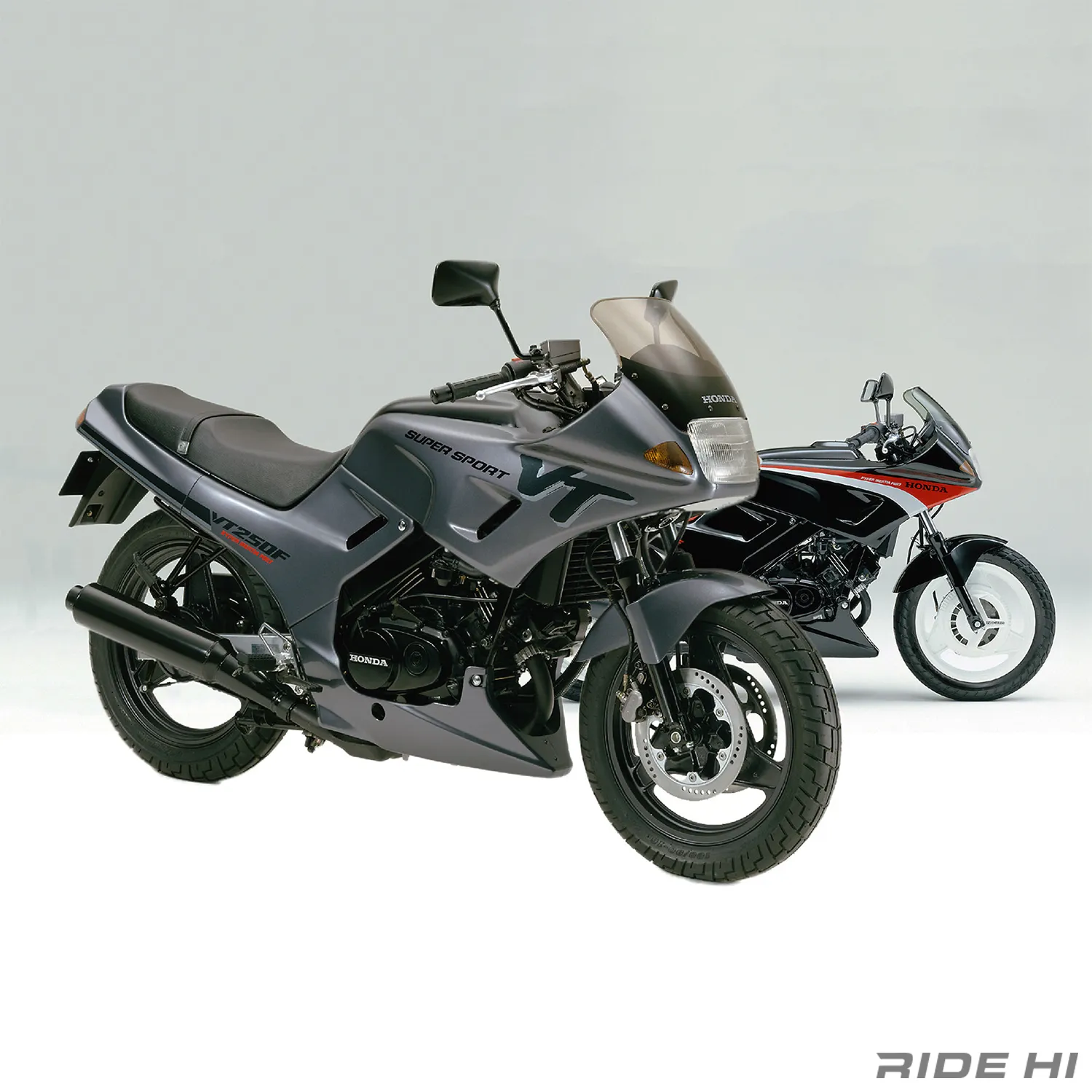 VT250F　MC15-1009xxx　の　フレーム　書類付き *1678323236　中古 バイクパーツ VT250F MC15-1009xxx の サイドカウル 左 傷