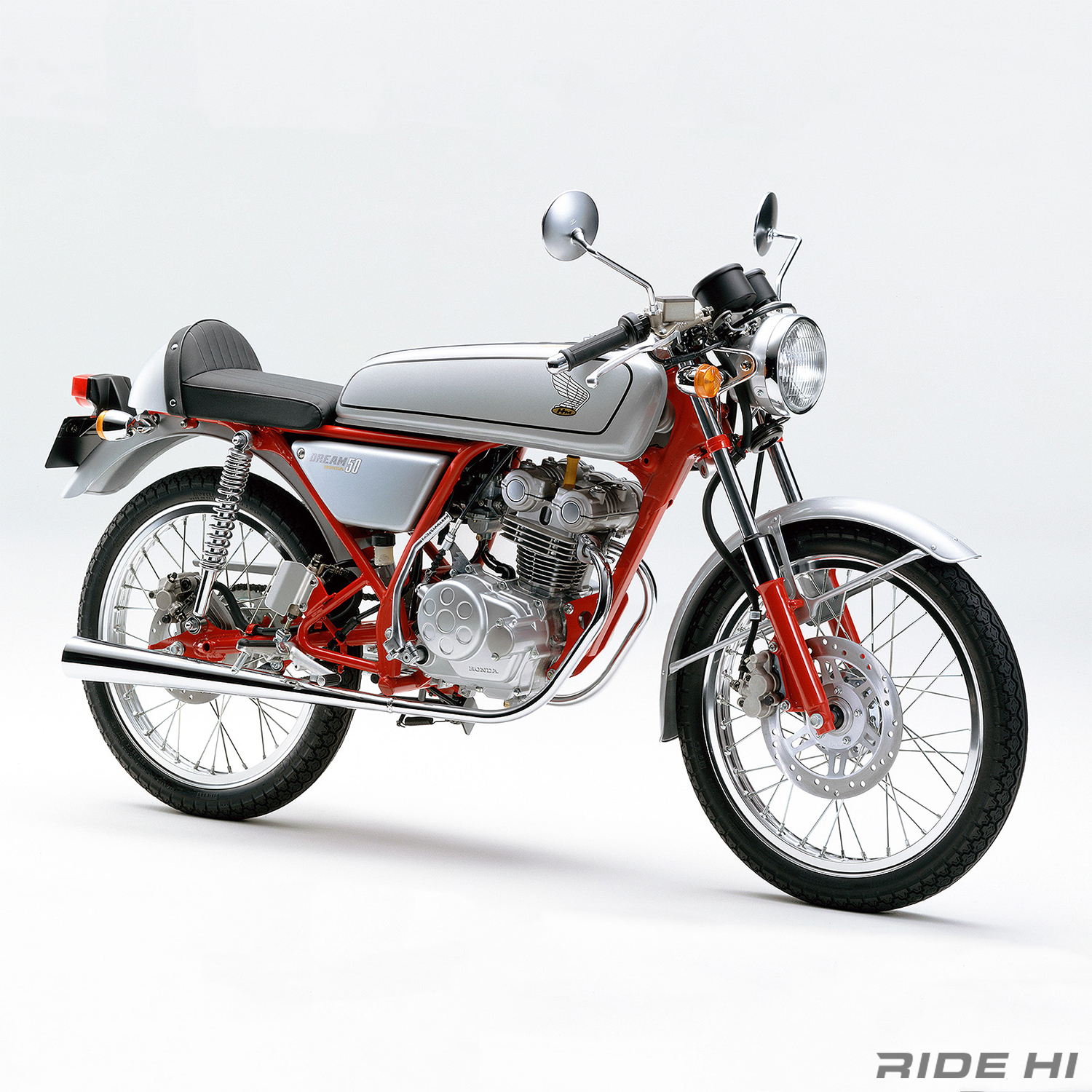 honda_dream50_20250718_main.jpg