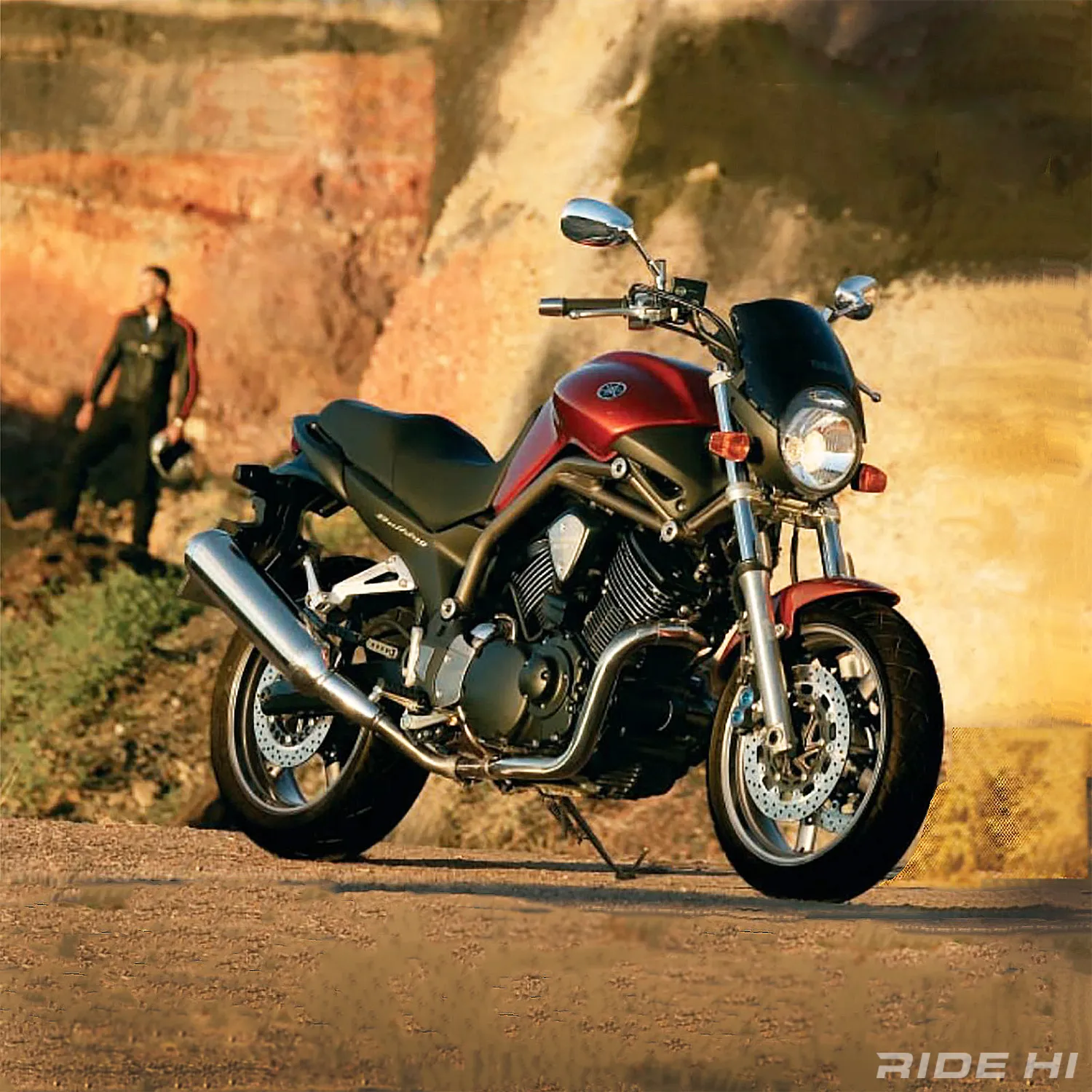 イタリアヤマハがクルーザーをトラッドスポーツに変身させたBT1100