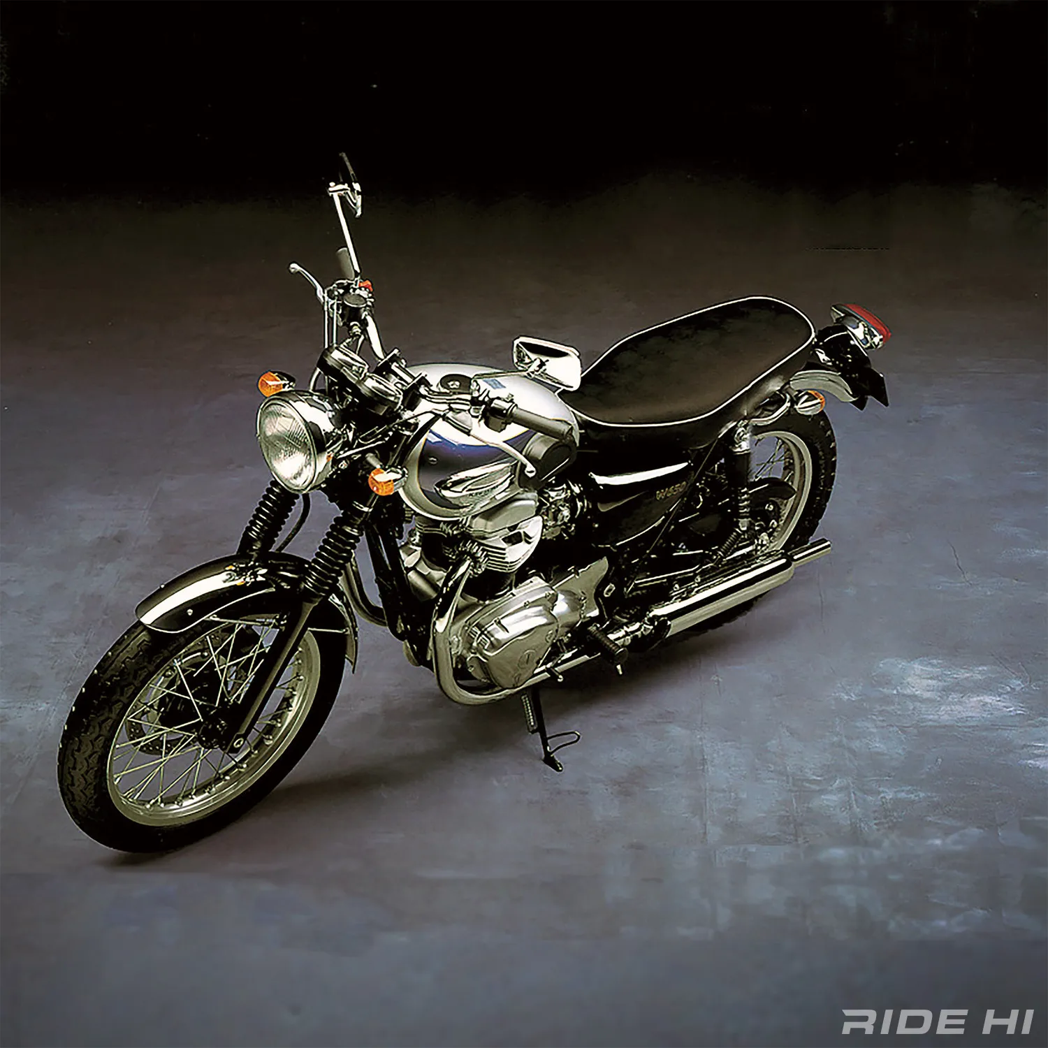 W650はOHCベベル駆動のギヤ加工マシンを10年稼働し続けるのが条件だっ