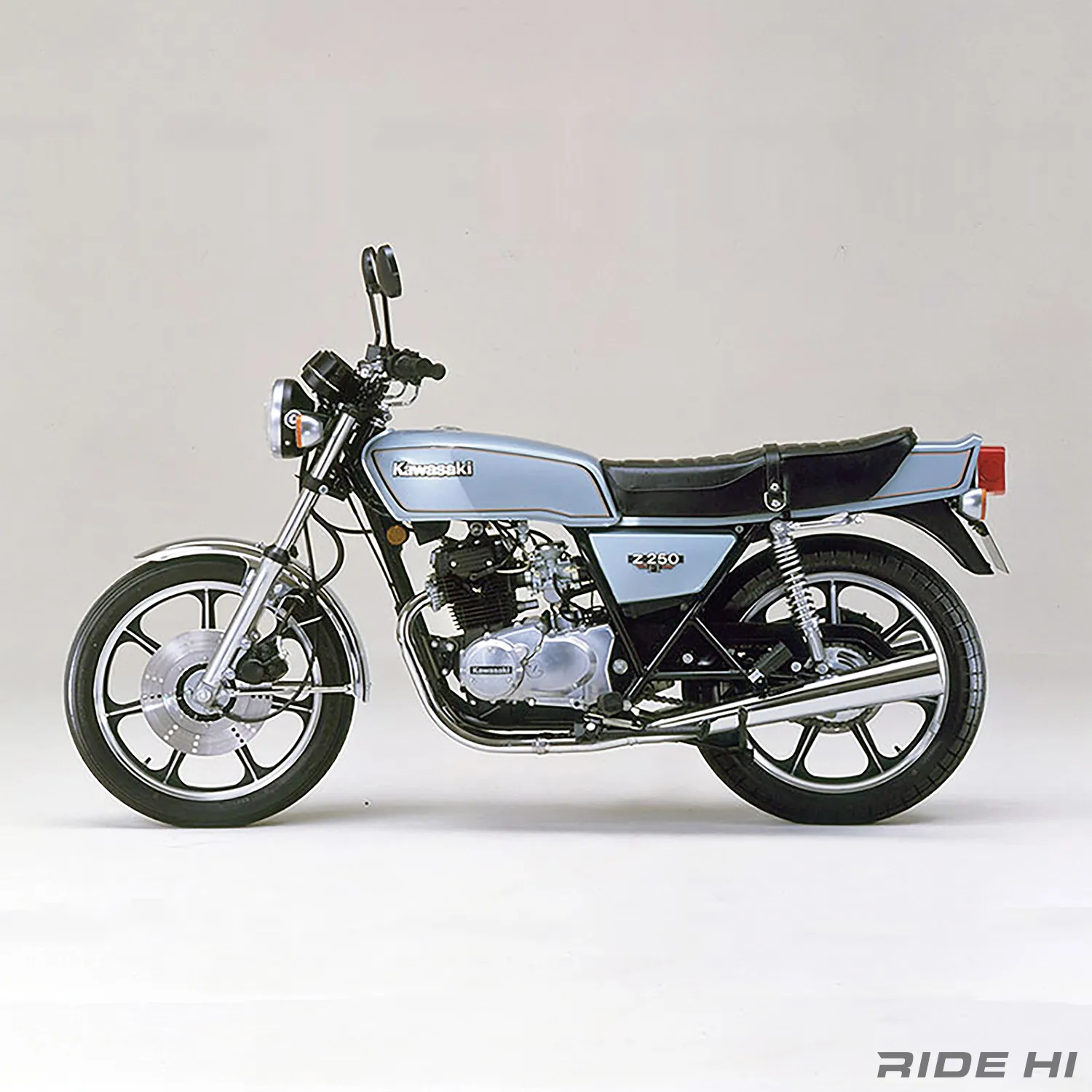 Z250FTの250専用ツインと本格フレームの硬派向けスポーツ！【この