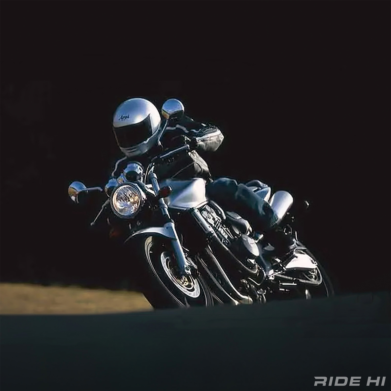 honda_cb900hornet_2001-07model_20260715_main.jpg