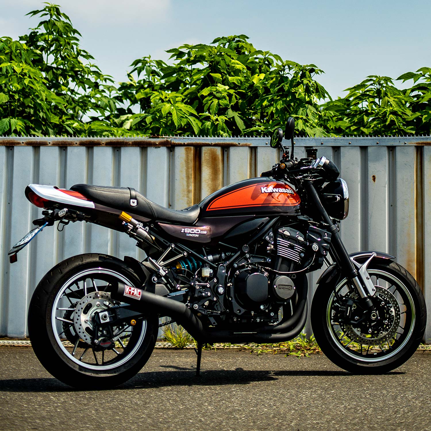 ケイファクトリー×Z900RS】懐かしの“4-1直管”スタイルを最新技術で実現