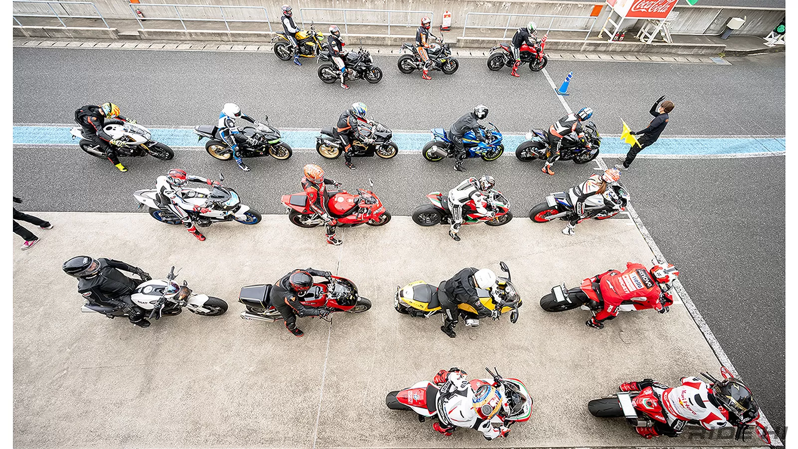 専用ページ ちかページ 1989 Kawasaki ZX-10 – Iconic Motorbike Auctions