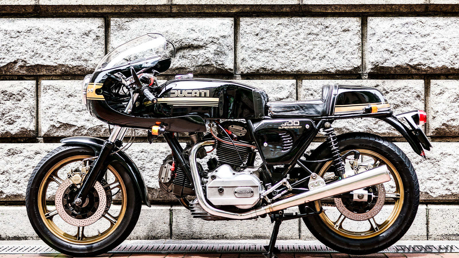 caferacer_20220307_02