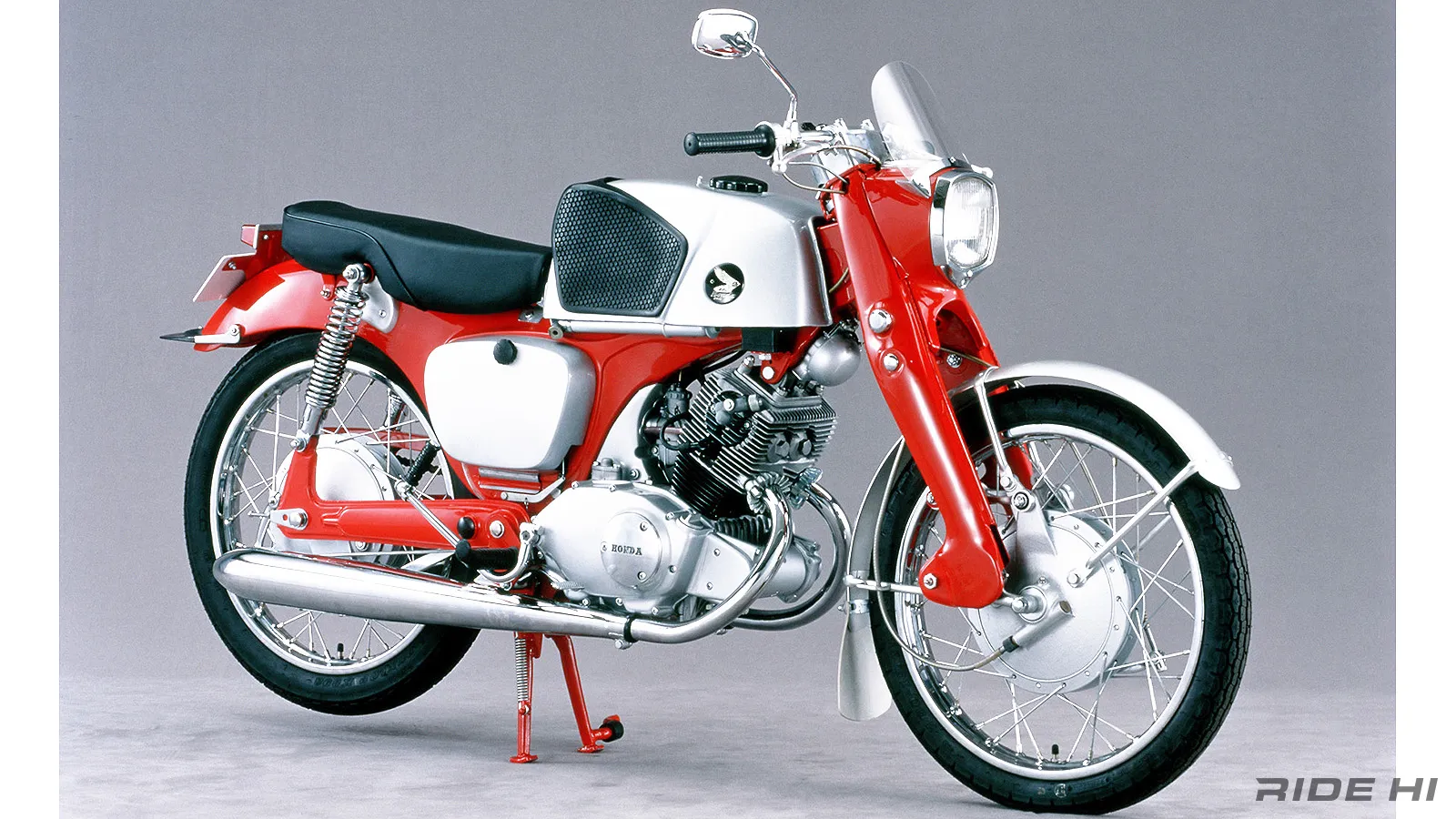 ホンダ初の市販スーパースポーツCB92からはじまったCBの車名!? 【この