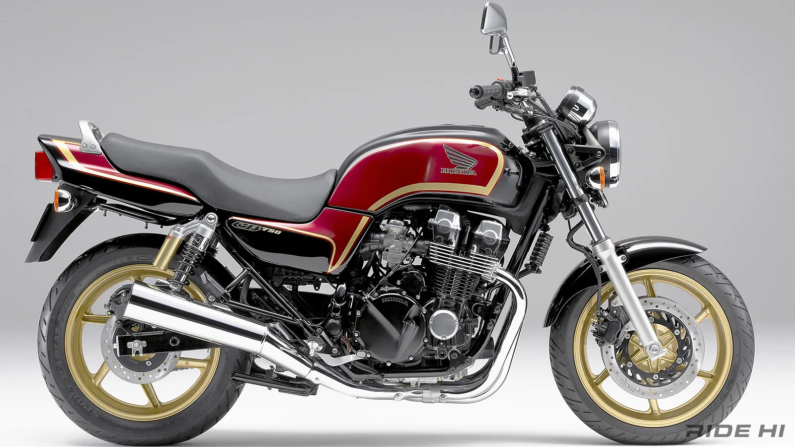 CB SevenFiftyはいま見てもトラディショナルな魅力を放つナナハンだっ