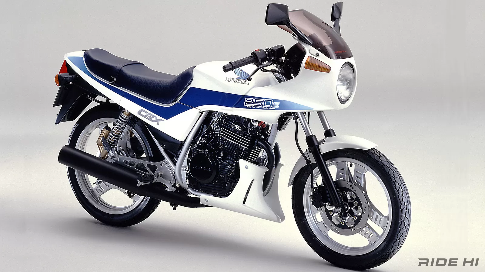 最軽量250スポーツを狙ったCBX250Sはたったの115kgだった！【このバイクに注目】 | このバイクに注目 | RIDE  HI(ライドハイ)/愉しさのためすべてを注ぐライダーのメディア