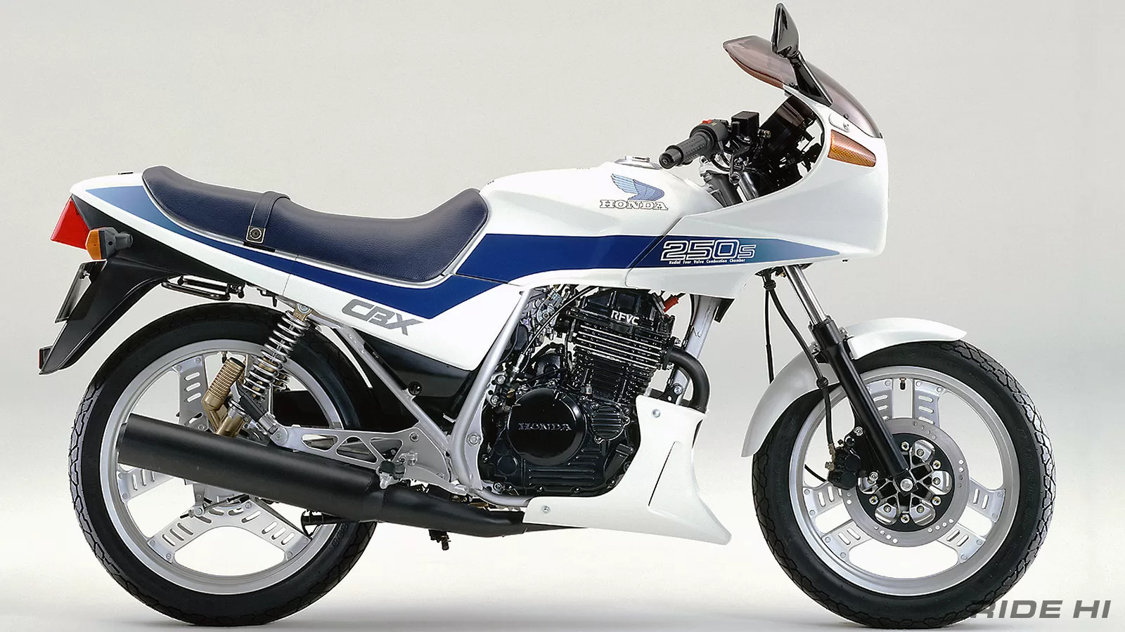 最軽量250スポーツを狙ったCBX250Sはたったの115kgだった！【このバイクに注目】 | このバイクに注目 | RIDE  HI(ライドハイ)/愉しさのためすべてを注ぐライダーのメディア