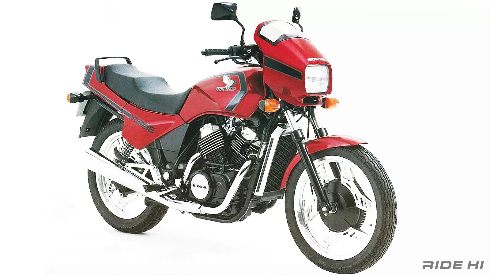 ホンダの52°Vツイン初期のNVシリーズは意外にも不人気！【このバイクに 
