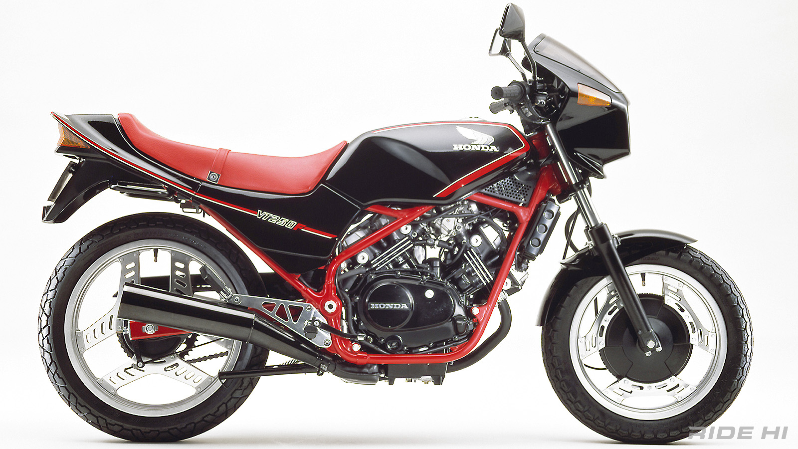 honda_vt250f_1982-1984model_20260106_09