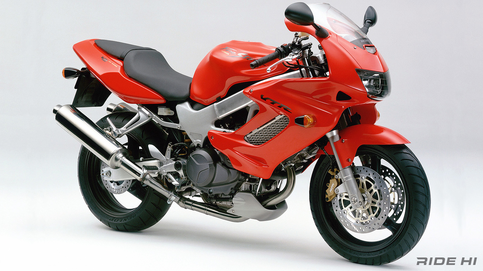 honda_vtr1000f_firestorm_20251114_01