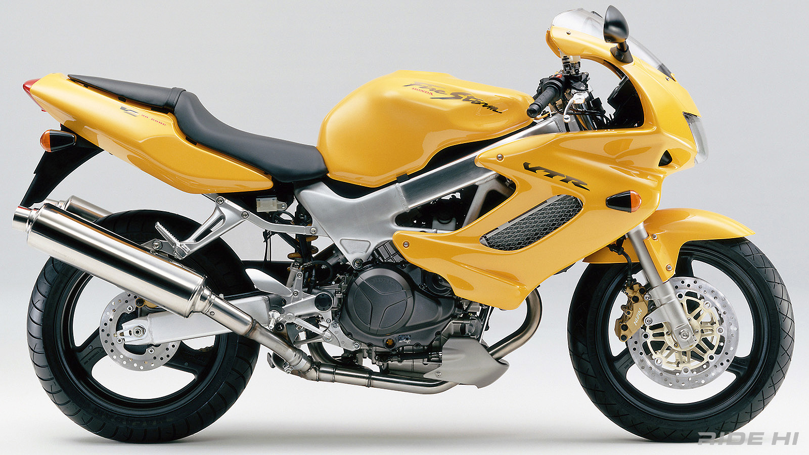 honda_vtr1000f_firestorm_20251114_15