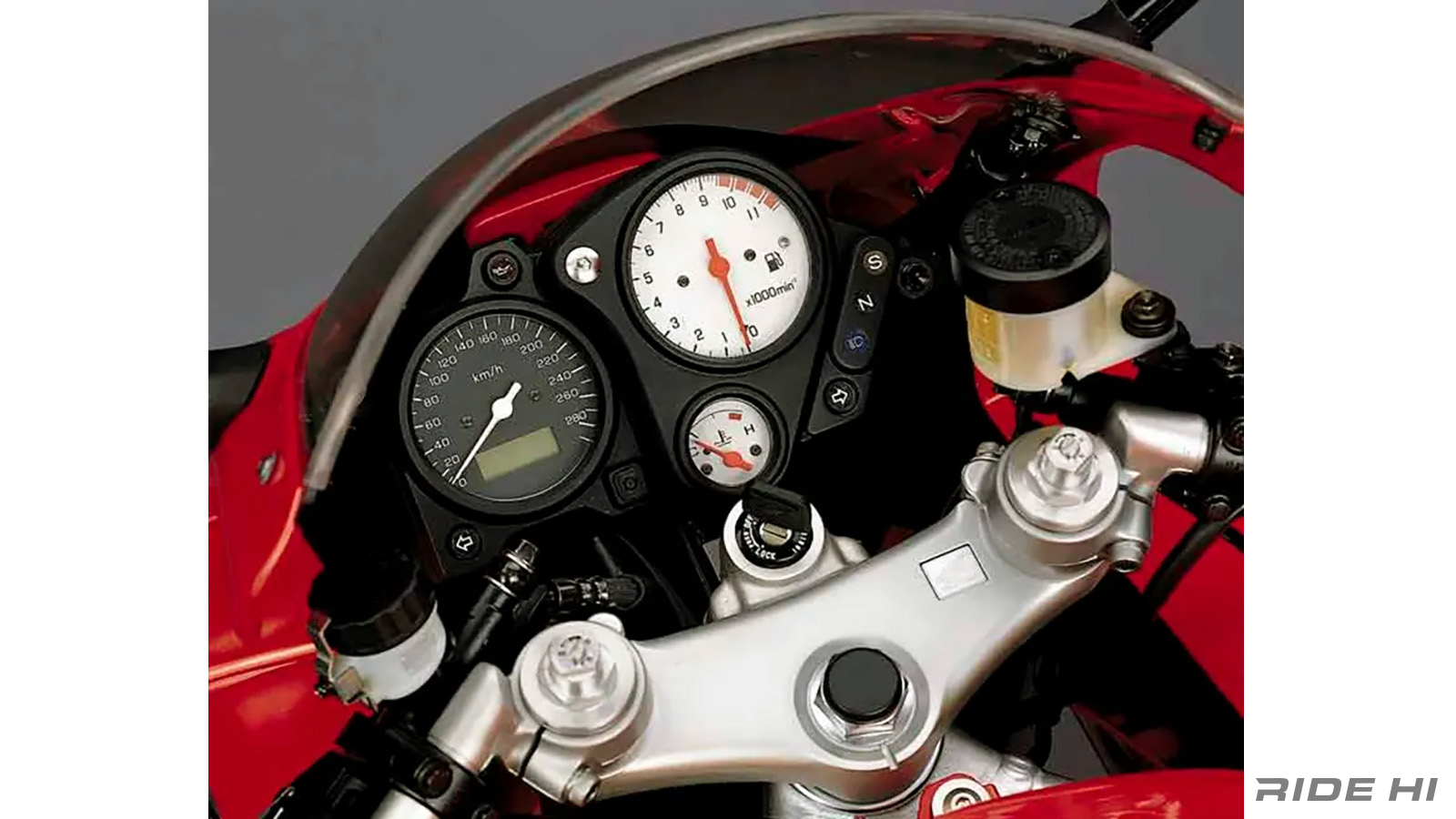 honda_vtr1000f_firestorm_97-07m_260930_12
