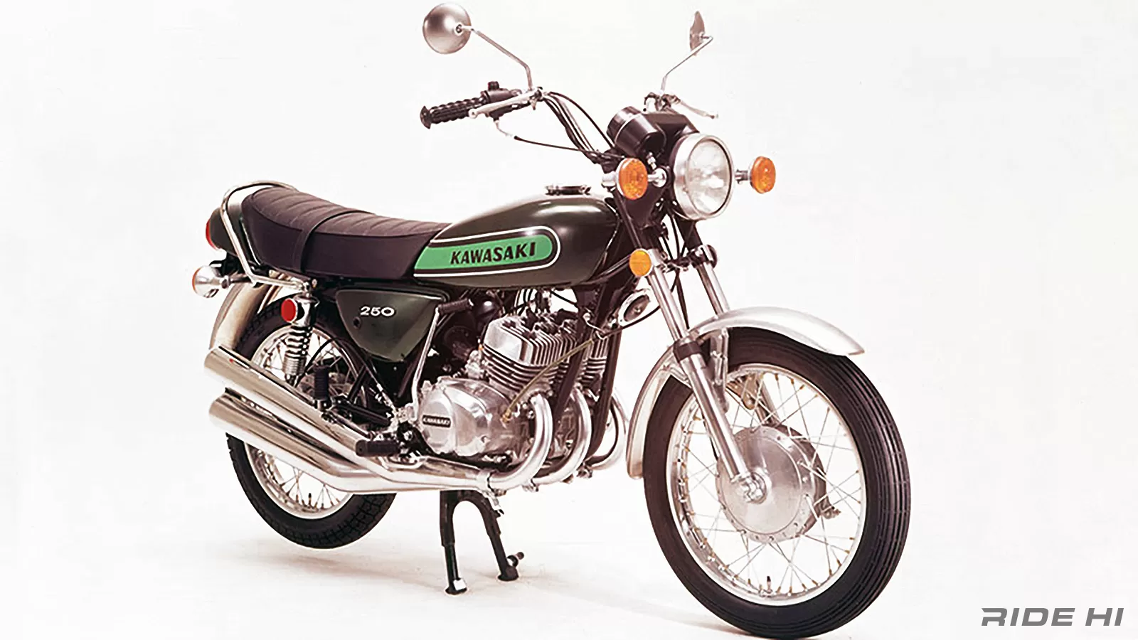 250ccで空冷3気筒とマッハの末弟250SS(KH250)は歴代人気機種 250ccで空冷3気筒とマッハの末弟250SS(KH250)は歴代人気機種