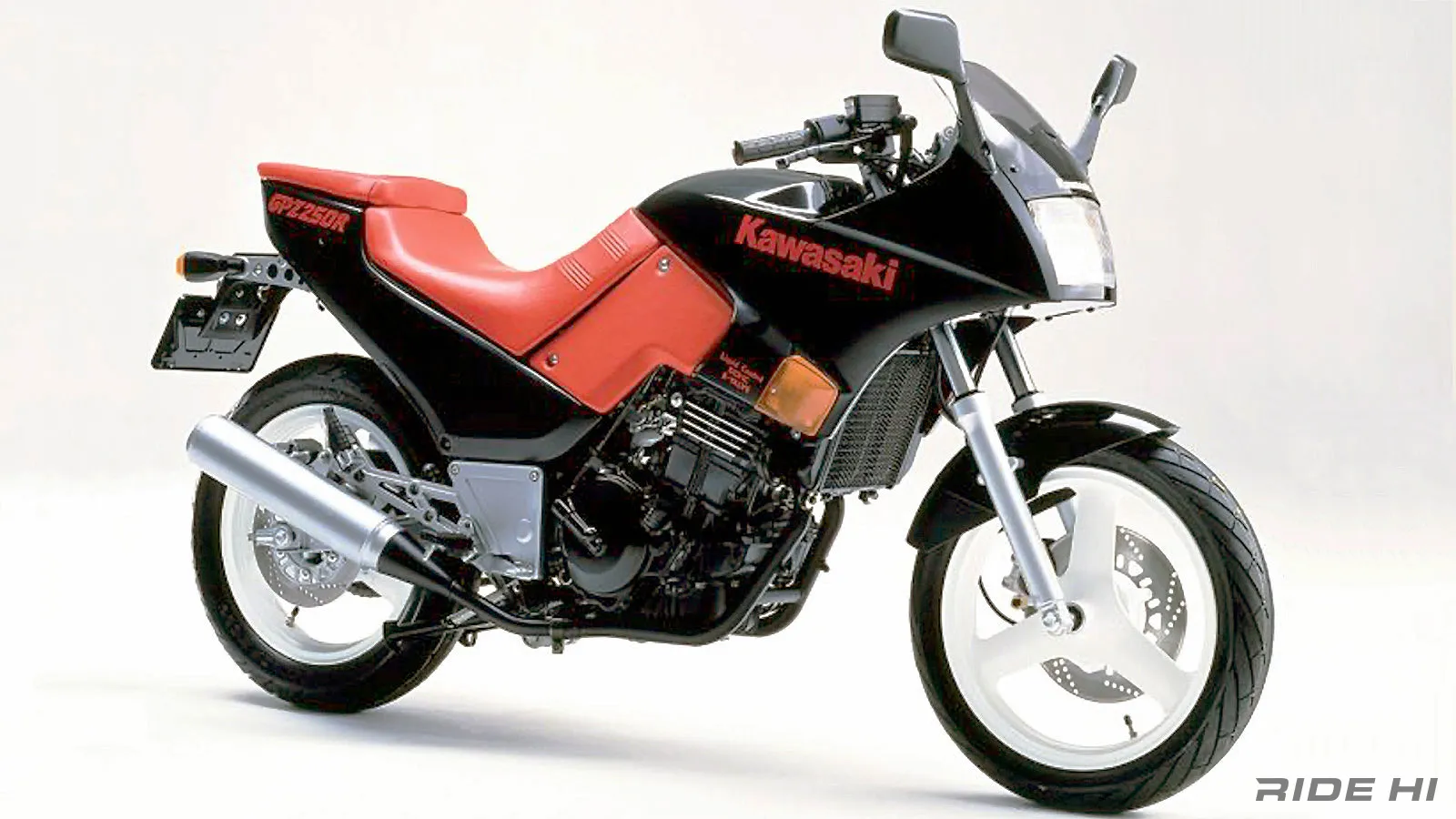 GPX250R 超美車　ノーマル仕様 カワサキ（KAWASAKI） GPX250Rの型式・スペックならバイクブロス