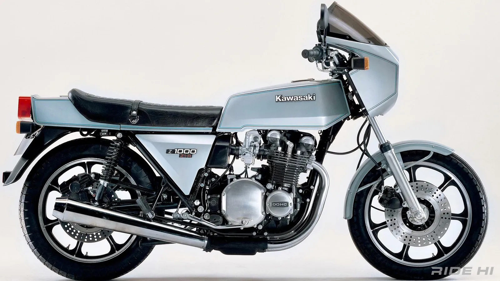 Z750FXはZ2の次世代として硬派なデザインと熟成の総合性能を誇った