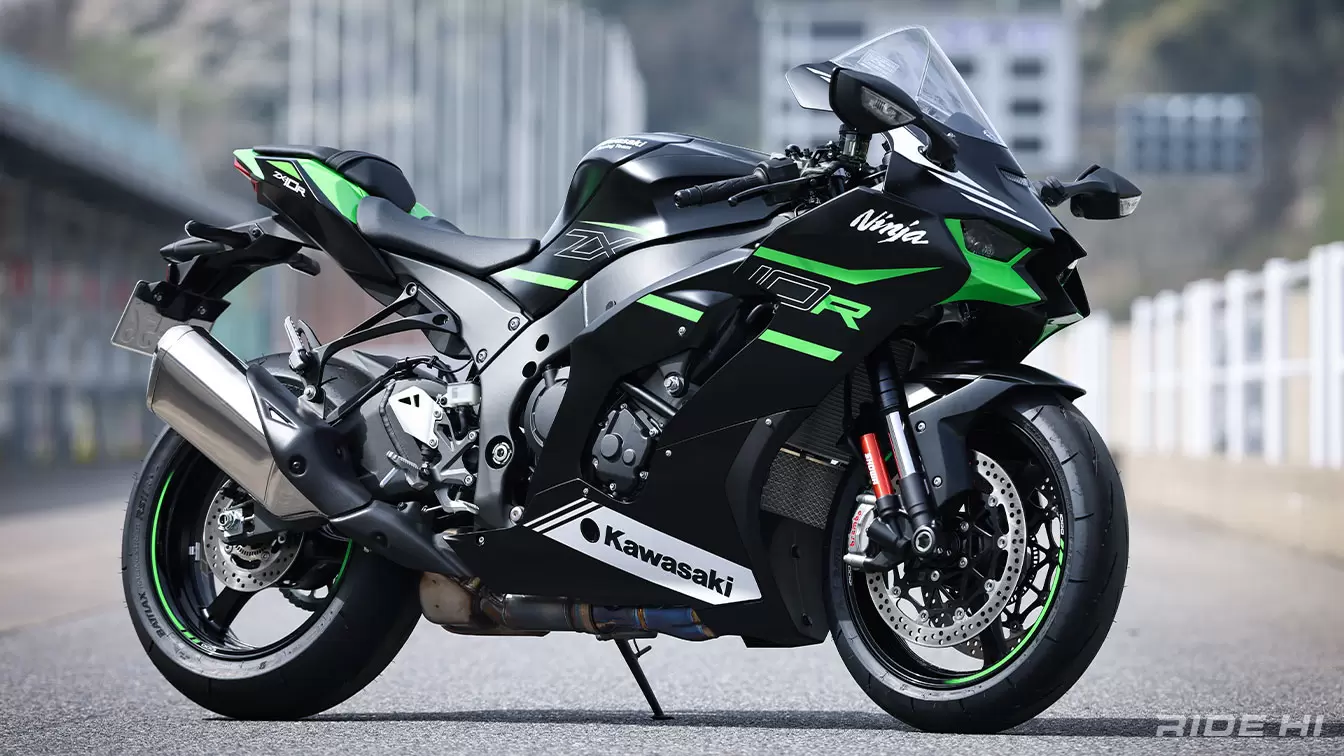 カワサキ ZX-10R/RR 試乗記】SBKチャンピオンマシンを駆る悦び！ その