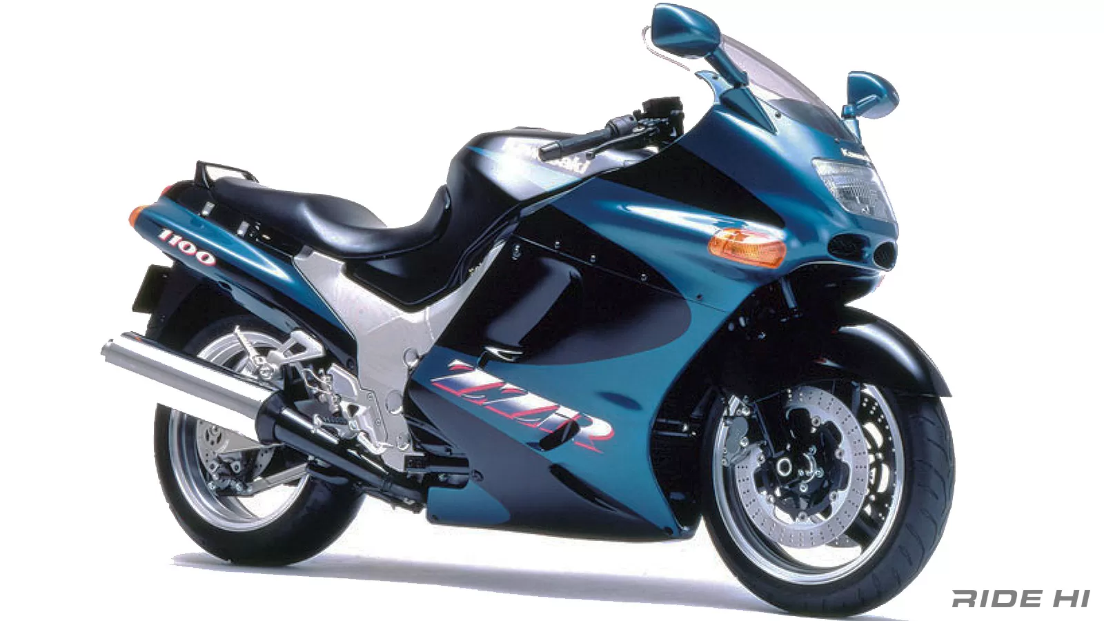 ZZR1100はフラッグシップを世界中にメジャー化した立役者！【このバイクに注目】 | このバイクに注目 | RIDE  HI(ライドハイ)/愉しさのためすべてを注ぐライダーのメディア