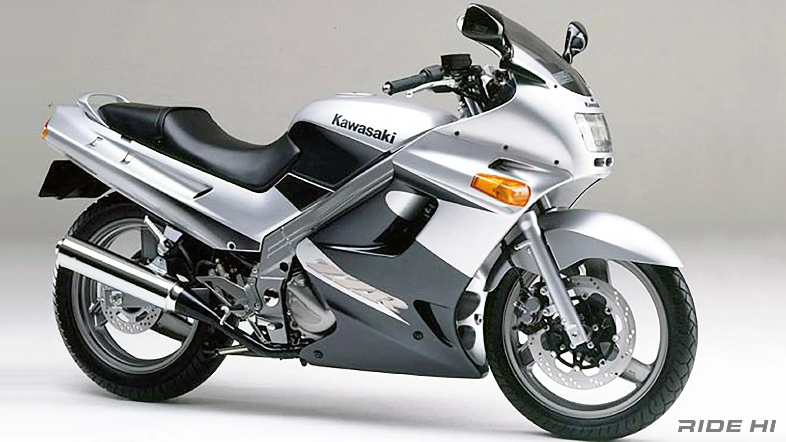 kawasaki_zzr250_1990-