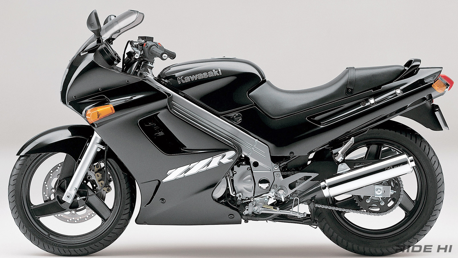 kawasaki_zzr250_20251024_13