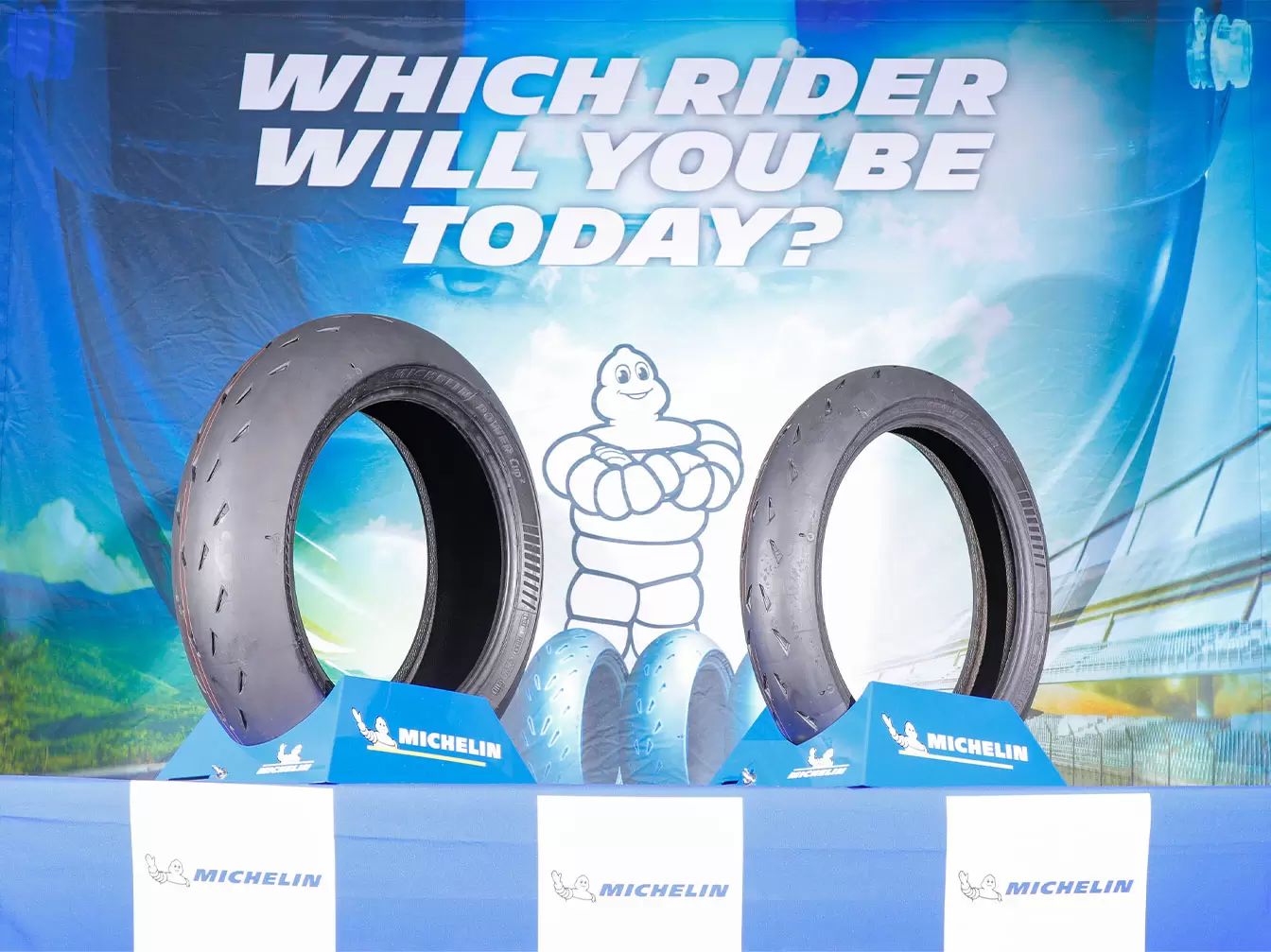 人気特価 MICHELIN POWER CUP2 ミシュラン パワーカップ2 新品 タイヤ