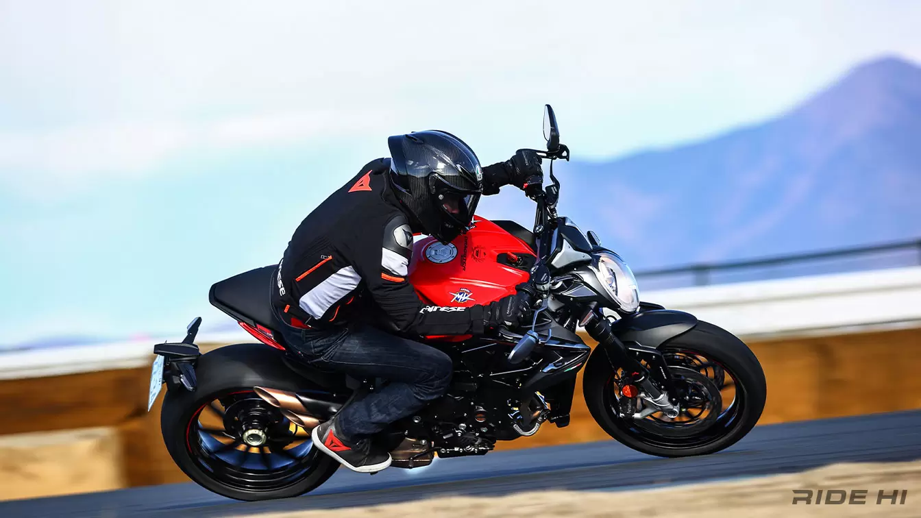 mvagusta_dragster800rosso_2105