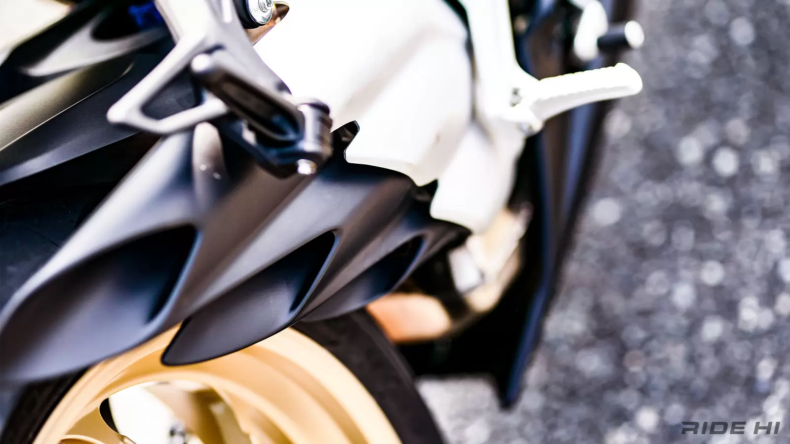 MVアグスタ スーパーベローチェ800 インプレ】エンジン