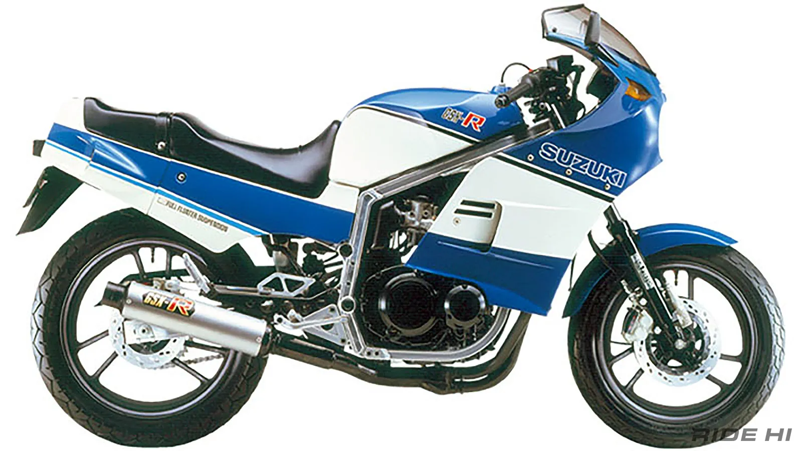 GSX-Rは400初のアルミフレームで何と152kgの軽量！【このバイクに注目