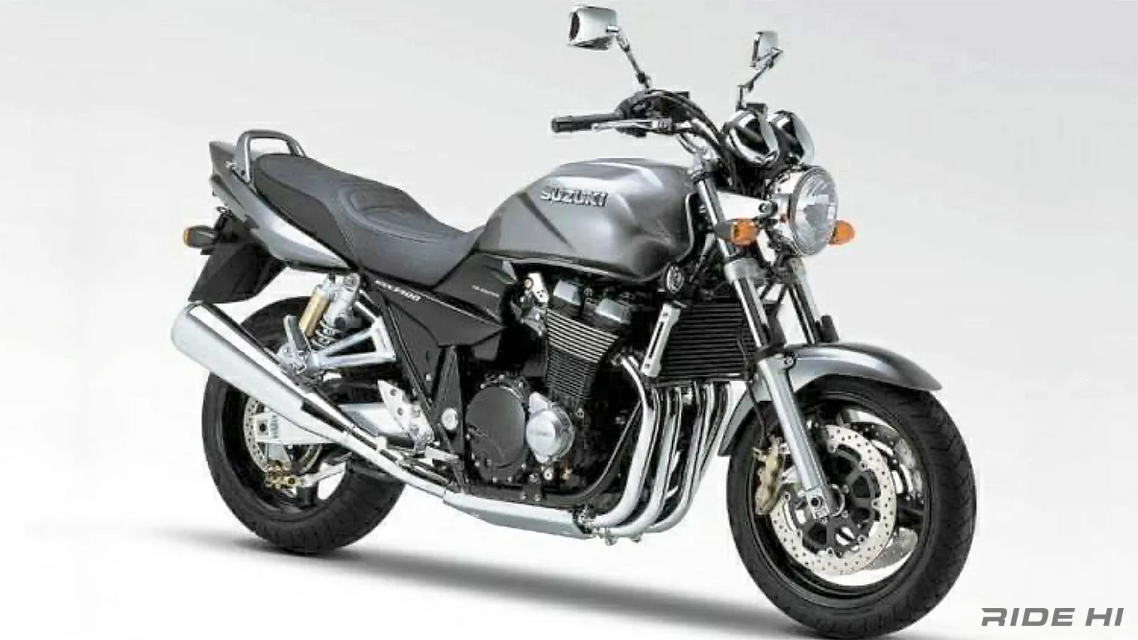 最大排気量ネイキッドのGSX1400油冷エンジン美学！【このバイクに注目