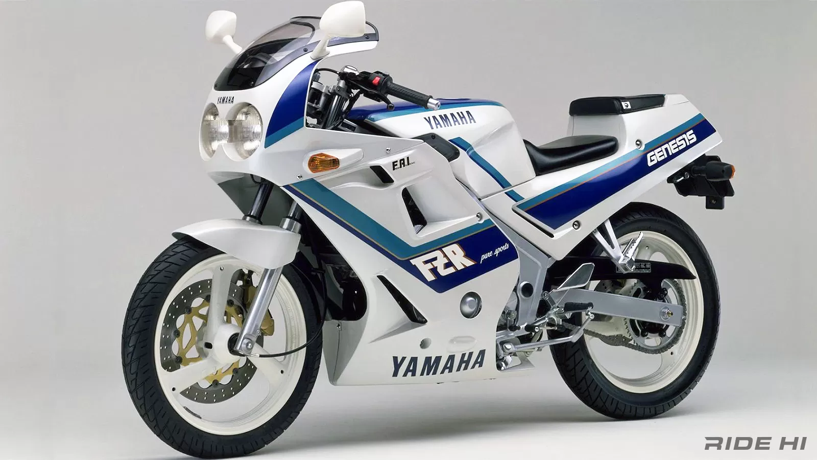 250ではレプリカ先駆け組みだったヤマハFZR250【このバイクに注目