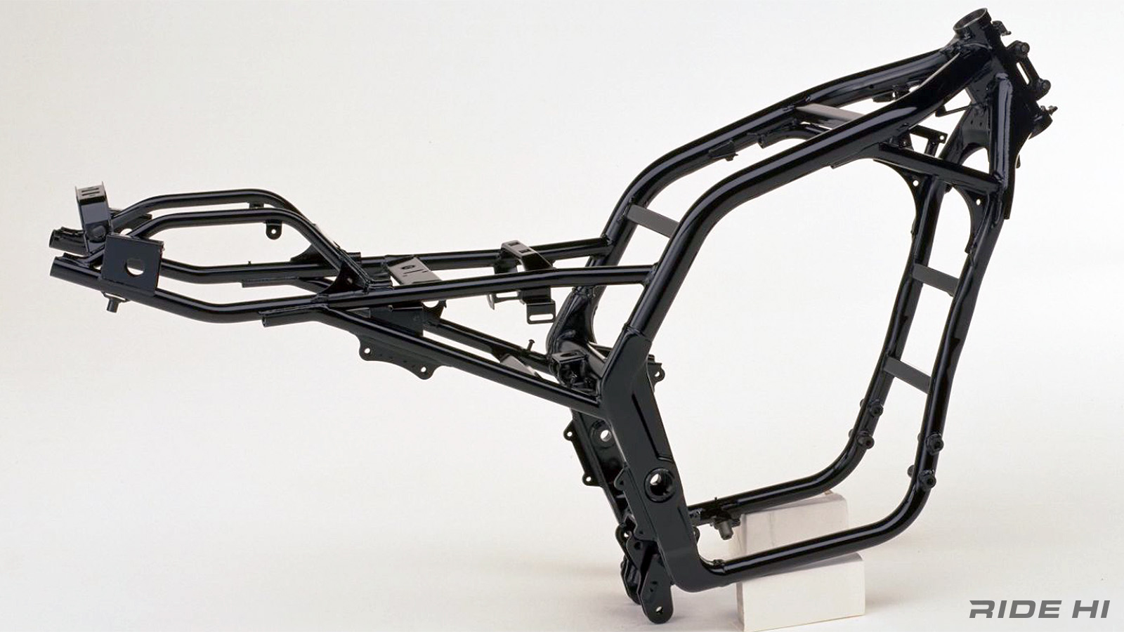 yamaha_fzs600_20250626_05