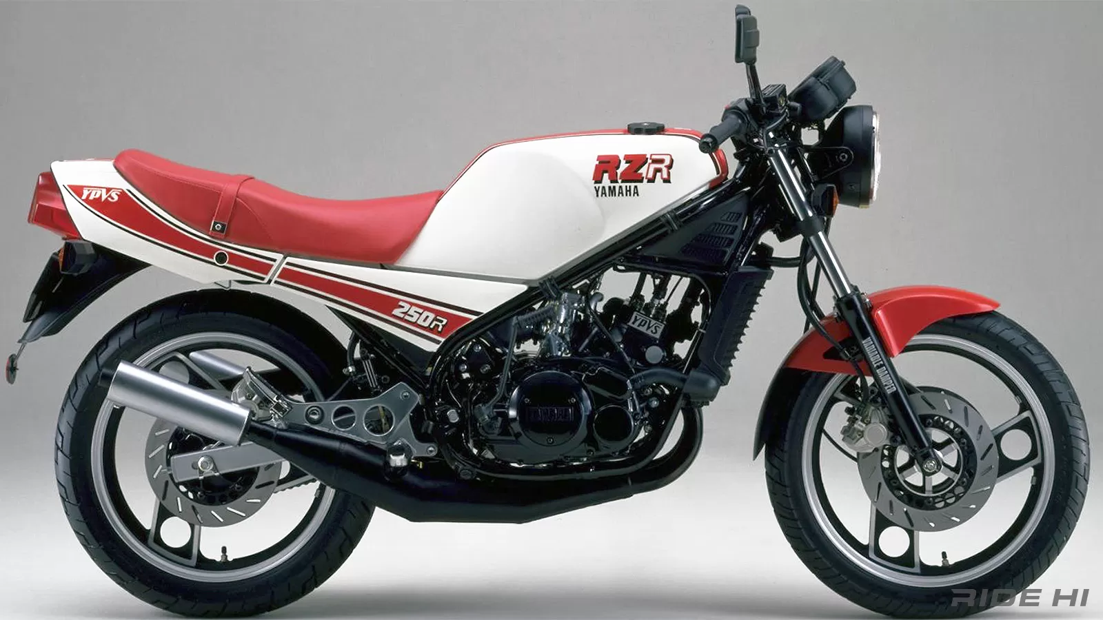 RZ250Rファイナルの熟成度が半端ない！【このバイクに注目】 | このバイクに注目 | RIDE  HI(ライドハイ)/愉しさのためすべてを注ぐライダーのメディア