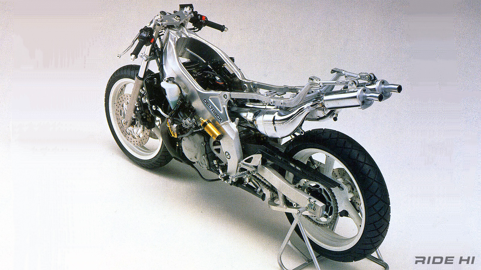 yamaha_tzr250_1989model_20261009_05