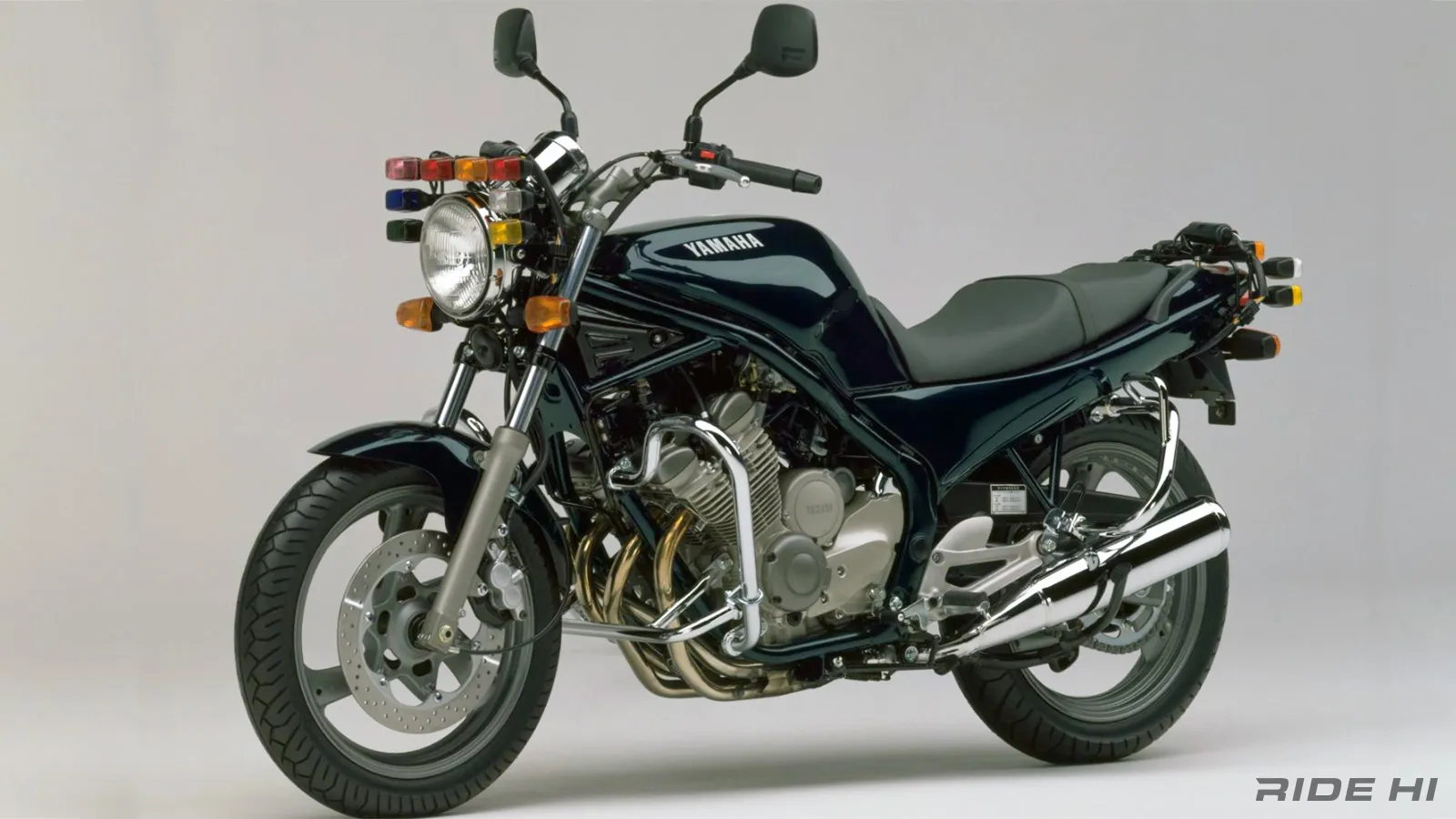 輸出専用だったDiversionネイキッドが国内販売されていたら FZ1 FAZER